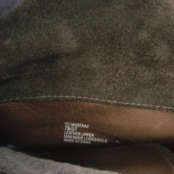 Vince's Booties - Picture 3 of 3